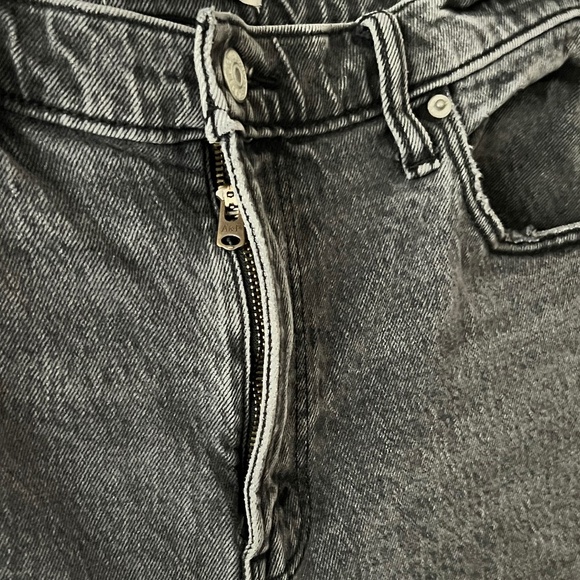 Abercrombie & Fitch Curve Love 90's Straight Ultra High Rise Split Hem Size 28 - Picture 9 of 11